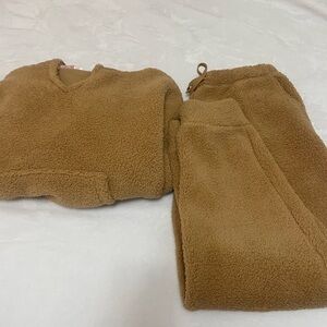 Cozy Brown Fleece Set